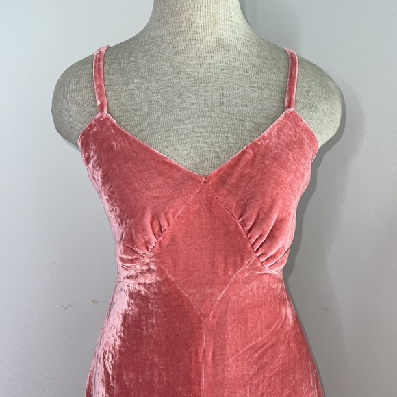 🔹 Vintage Velour Floor Length Empire Bodice Formal Holiday Winter Barbie Dress - Picture 3 of 5